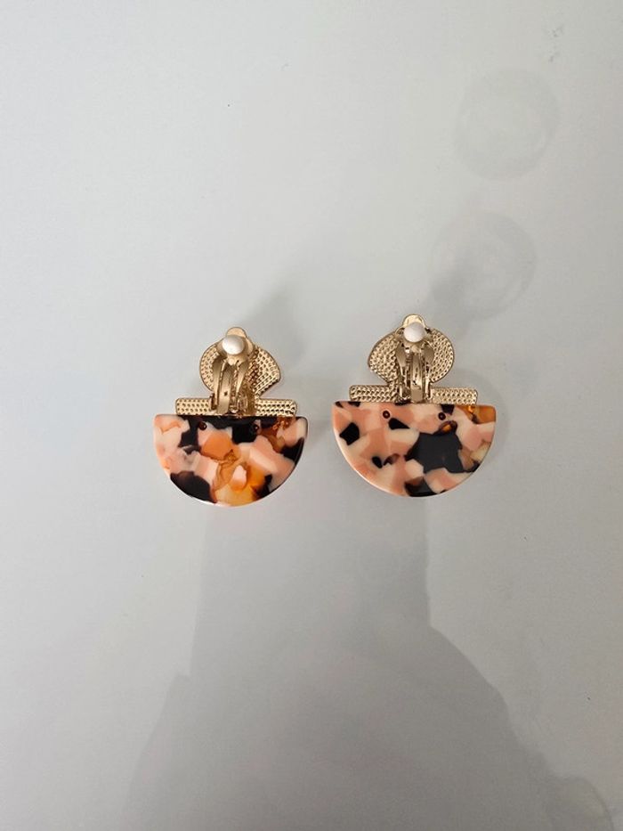 Boucles d'oreilles neuves - photo numéro 2