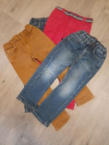 Lot 4 pantalons