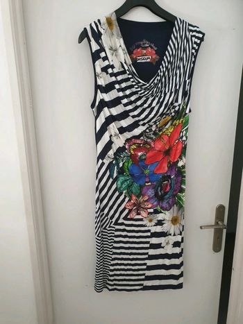 Robe desigual xl