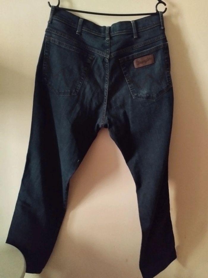 Jean wrangler homme taille 42/44 - photo numéro 2
