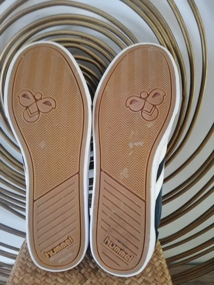 Baskets Hummel noires T42 - photo numéro 3