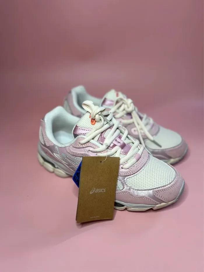 Asics gel Nyc Cream Rose Water Taille 39 - photo numéro 4