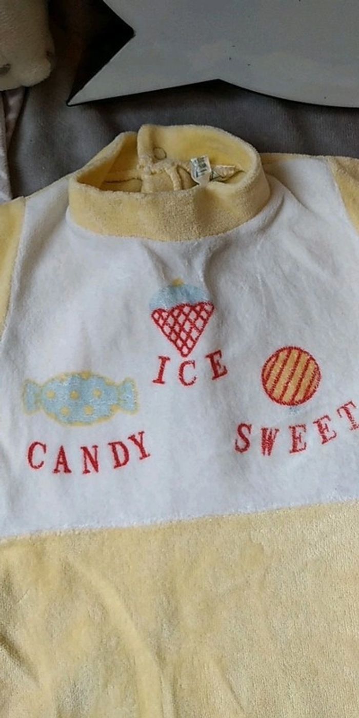 Combinaison velours / Pyjama été Mixte 12 mois "Candy Ice Sweet" - photo numéro 4