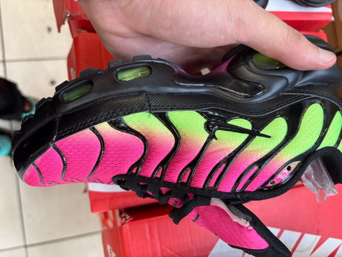 Nouvelle TN octobre 2025 rose et verte - photo numéro 3