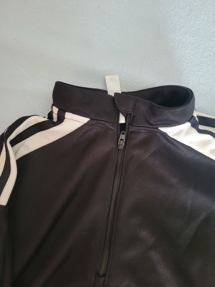 Pull adidas 7.8 ans neuf - photo numéro 4