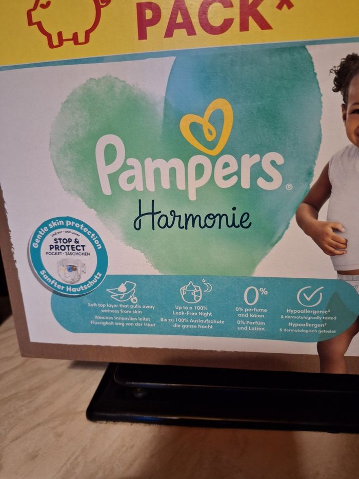 70 pampers Harmonie taille 5 pour bébé de 11 à 16 kg - photo numéro 3