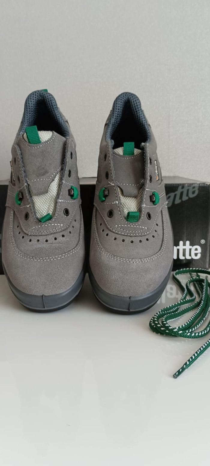 Chaussures de Sécurité de la marque JALLATTE "Modèle JALCRICKET SAS S1P HRO SRC" Pointure 41 - photo numéro 7