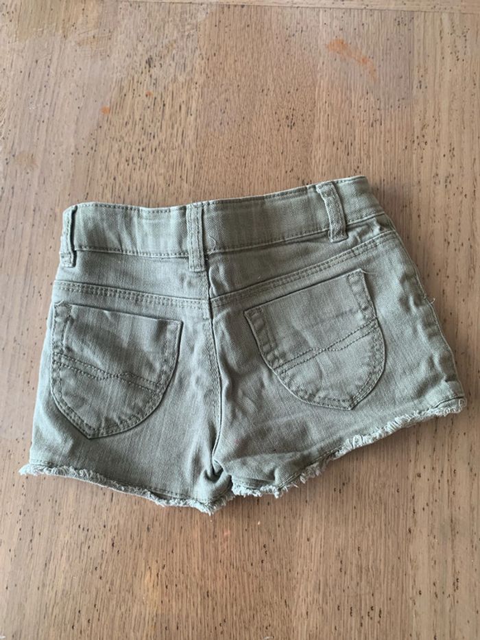 Short kaki tao taille 3 ans - photo numéro 3