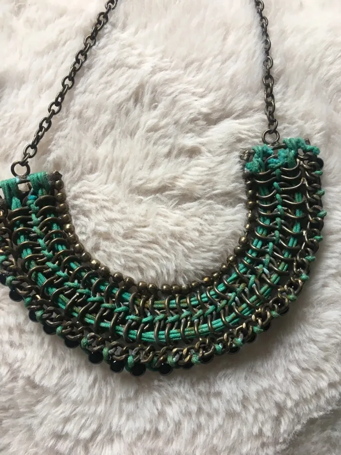 Collier - photo numéro 7