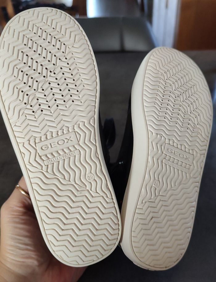 Chaussures Geox taille 29 - photo numéro 3