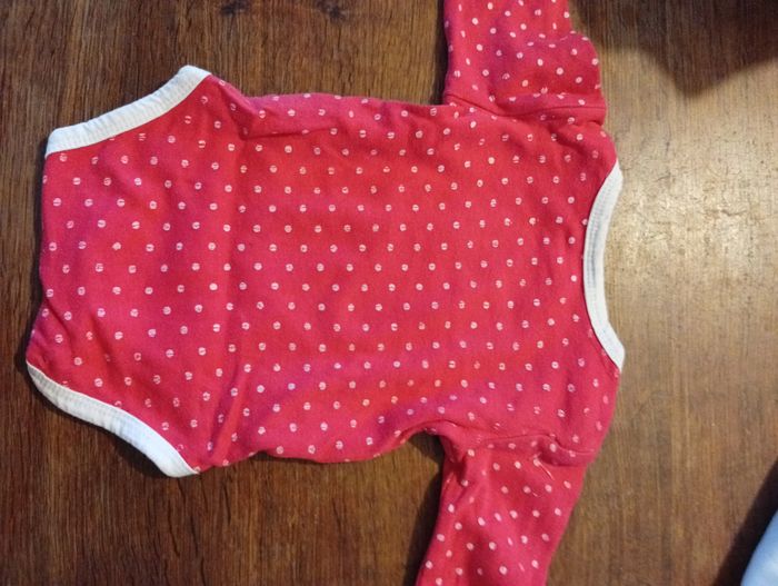 Lot de 3 body taille 6 mois - photo numéro 4