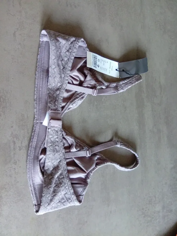 Soutien gorge Taille 90c gemma - photo numéro 4