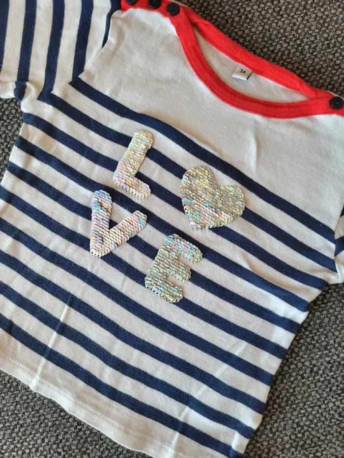 T-shirt manches longues fille à sequins 3 ans - photo numéro 2