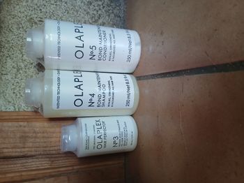 Coffret kit de réparation Olaplex n°3 100ml ; M°4 250ml et n°5 250ml