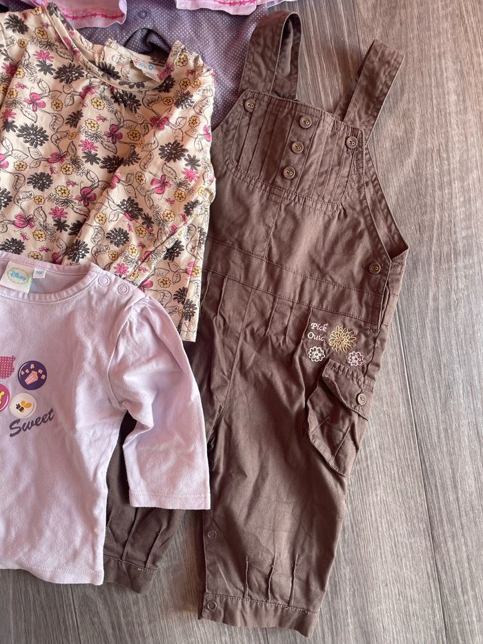 Lot vêtements fille 9 mois - photo numéro 4