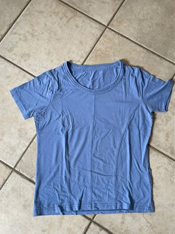 TEE shirt viscose taille 1