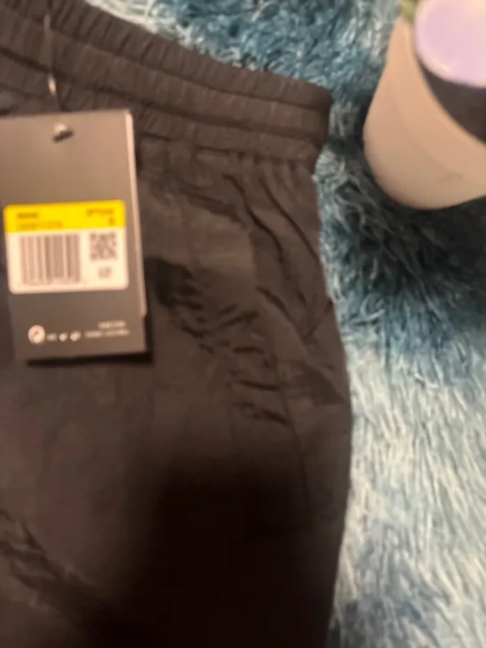 Short Nike noir NEUF avec étiquette – Taille S - photo numéro 3