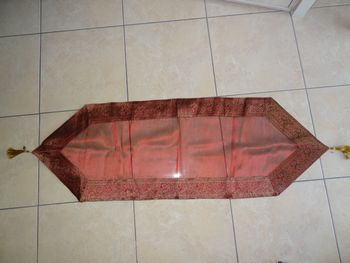 Chemin de table Maisons du Monde