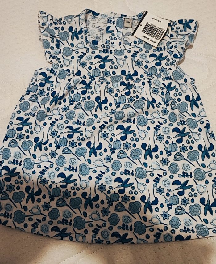 Robe bébé fille 1 an neuve