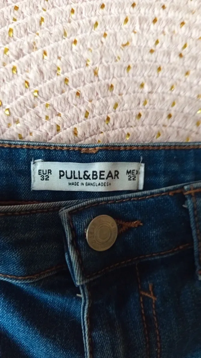 Short fille Pull &Bear taille 32 - photo numéro 6