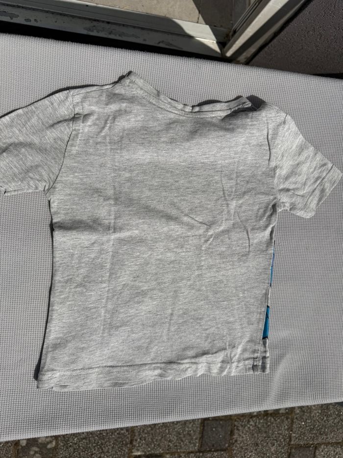 T shirt Disney stitch et Leroy taille 2 ans 92 cm - photo numéro 3