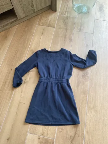 Robe pull 8 ans bleu fleur 🌷 kiabi