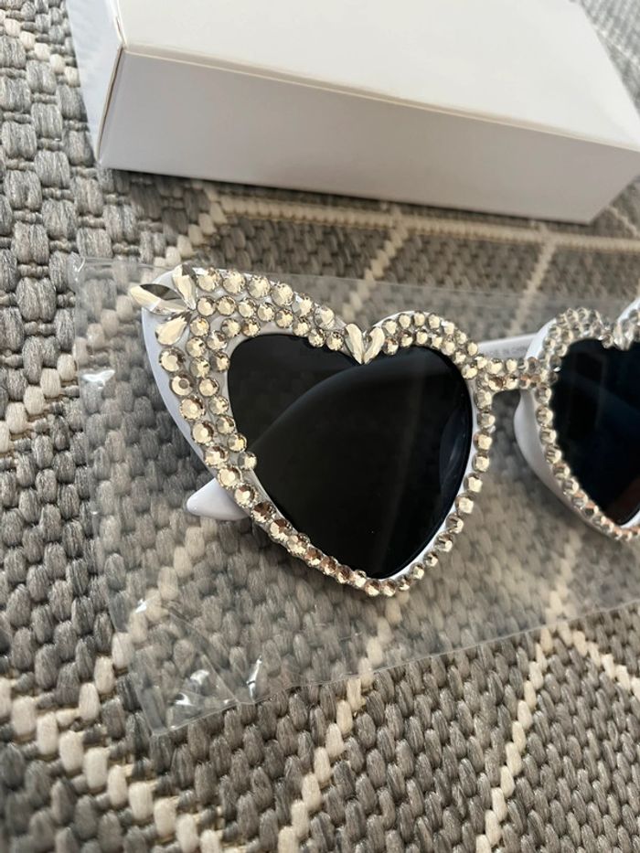Lunette de soleil strass - photo numéro 2