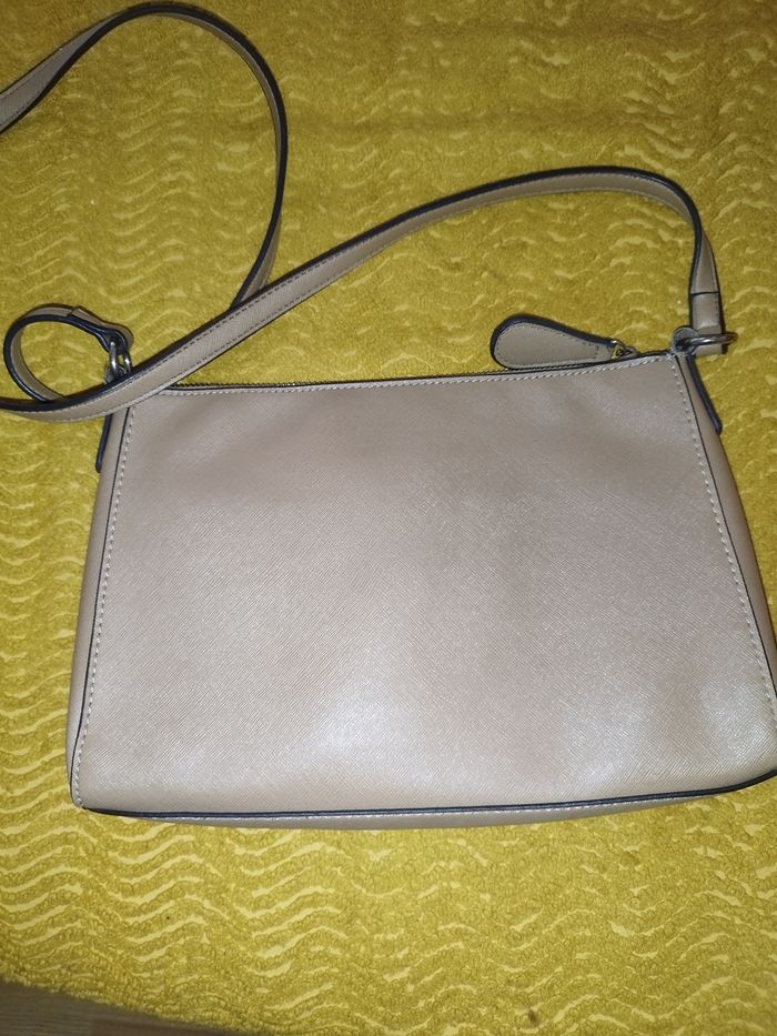 Sac bandoulière Guess - photo numéro 4