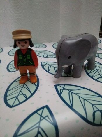 Playmobil 123 Soigneuse et Elephanteau