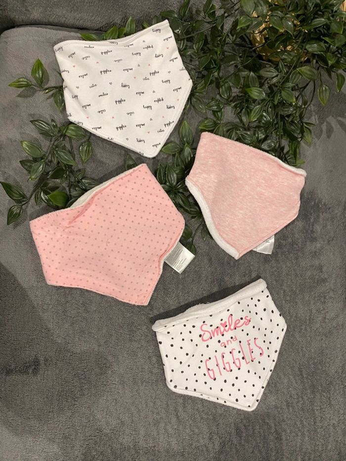 Bavoir, bandana, triangle