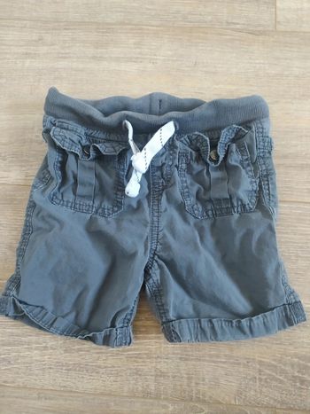 Short 2 ans