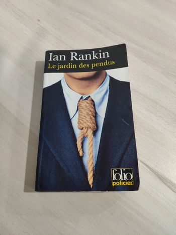 Livre poche le jardin des pendus inspecteur Rebus Ian Rankin
