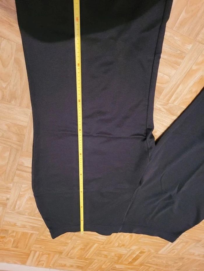 Lot de 3 pantalons taille 64 neuf - photo numéro 5