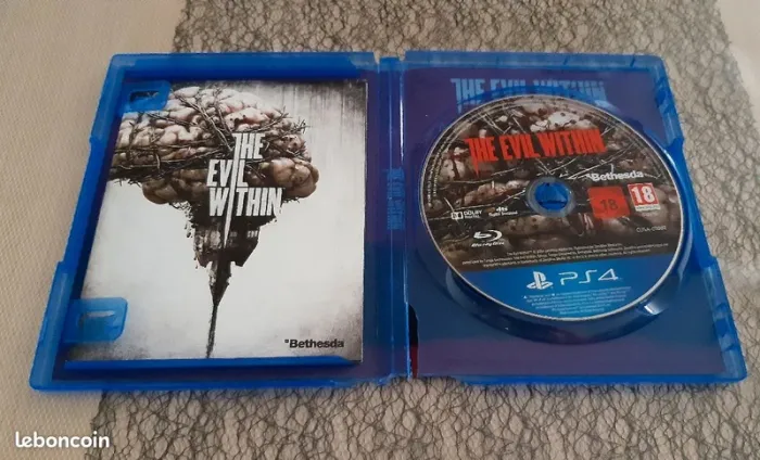 Jeu PS4 the evil within en très bon état - photo numéro 2