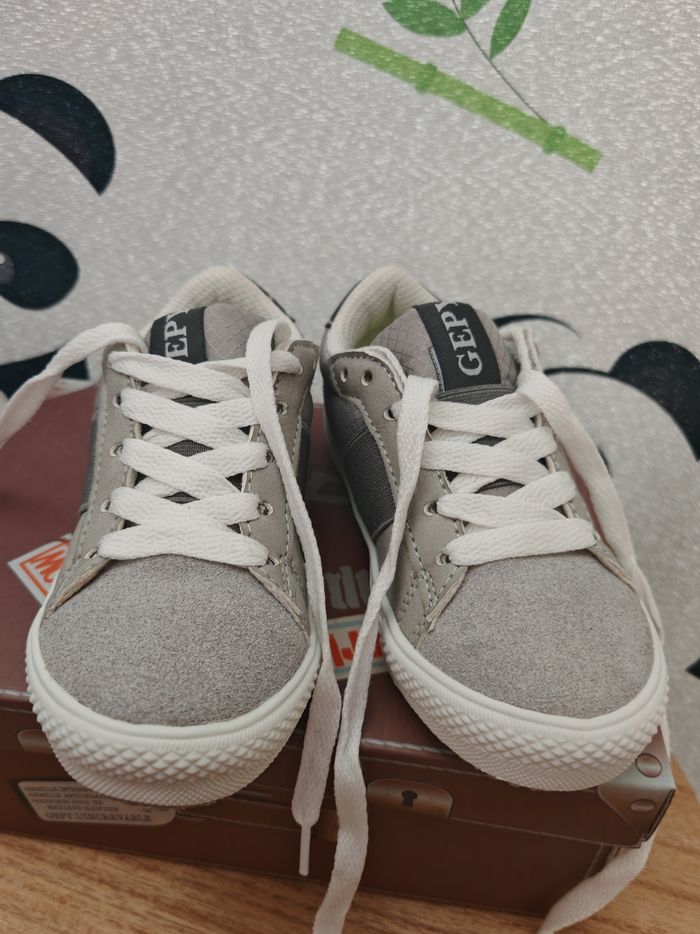 Chaussure garçon neuve pointure 26 - photo numéro 7