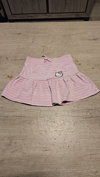 Jupe courte rose clair et blanche, Hello Kitty, H&M, taille 6/7 ans