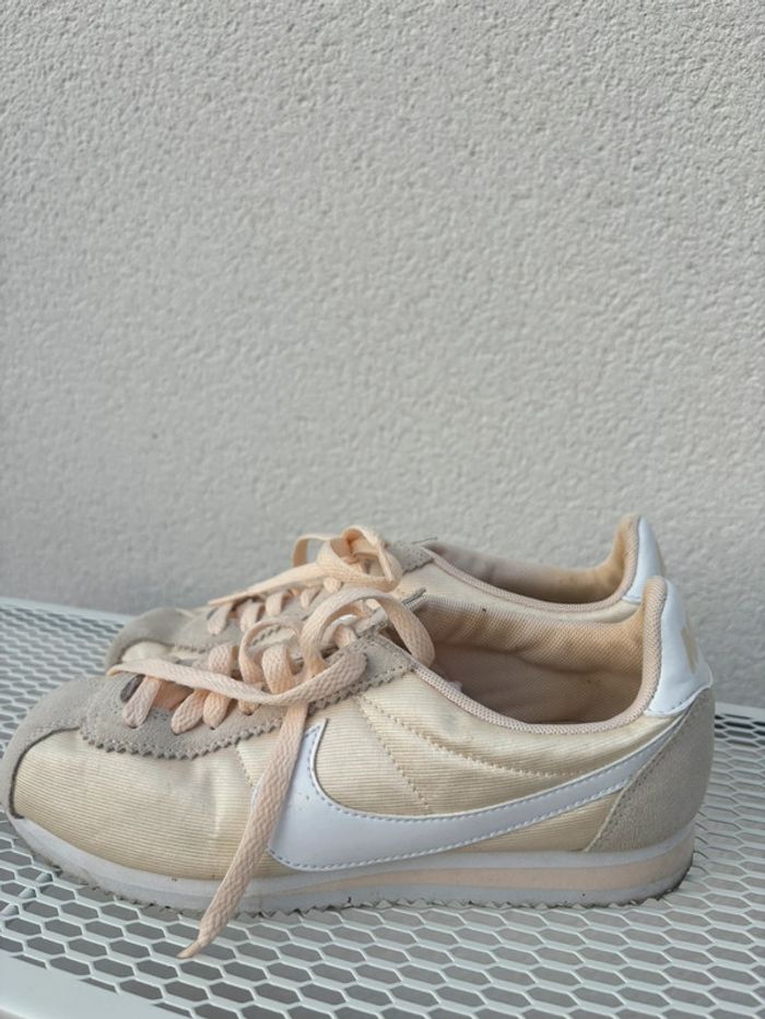 Paire de Nike Cortez - photo numéro 3