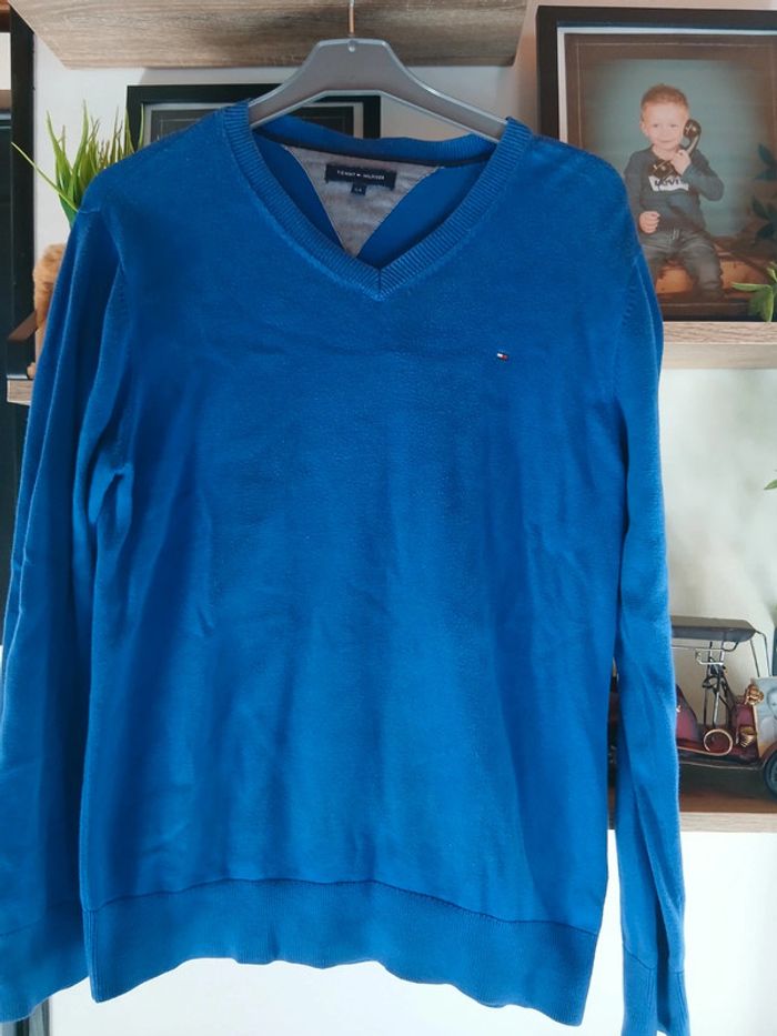 Pull tommy hilfiger 14 ans
