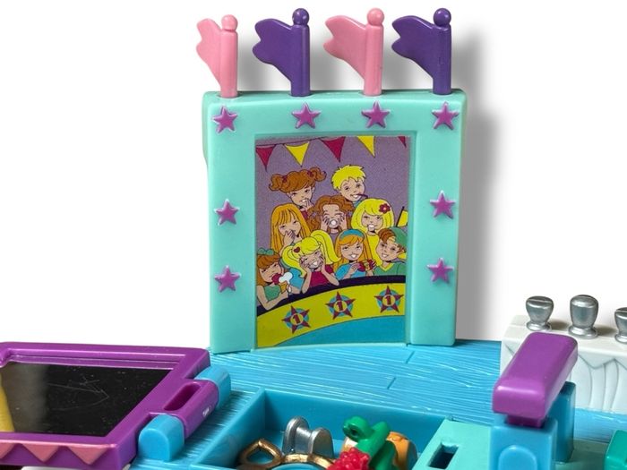 Polly Pocket Gymnastics Turnfest 1999 – 100% complet avec figurines et accessoires - photo numéro 10