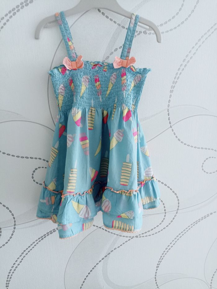 Robe 2/3 ans. Young dimension. - photo numéro 2