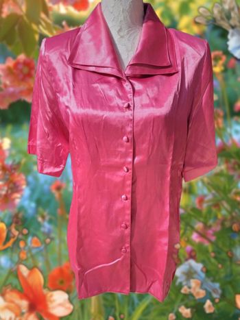 Magnifique chemisier satiné  🚺