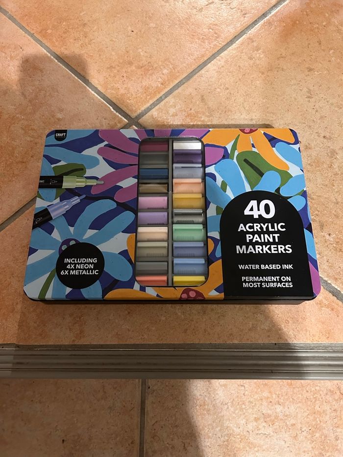 Boîte de 39 feutres