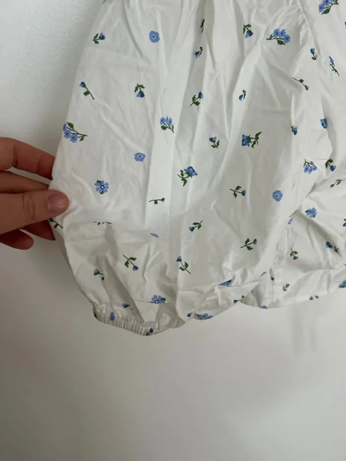 Blouse fleurs bleues - photo numéro 4