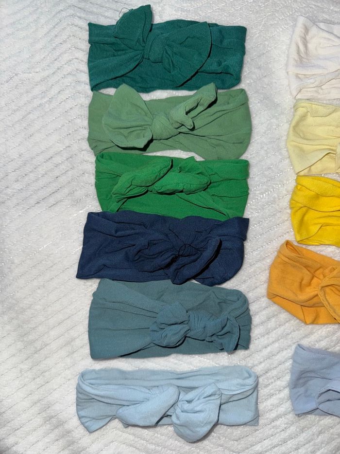 Lots 22 pièces bandeau taille unique 0/6ans - photo numéro 4