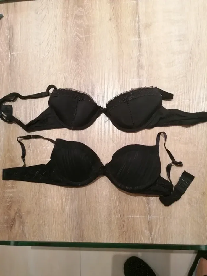 Lot 2 soutien gorge 85b