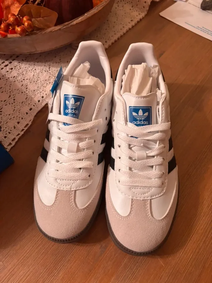 Adidas Samba OG taille 40 - photo numéro 3