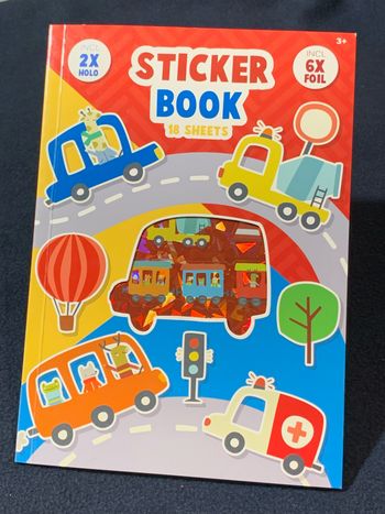 Livre d'autocollants transports