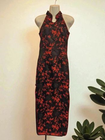 Robe chinoise rouge et noir 🌹S🌹