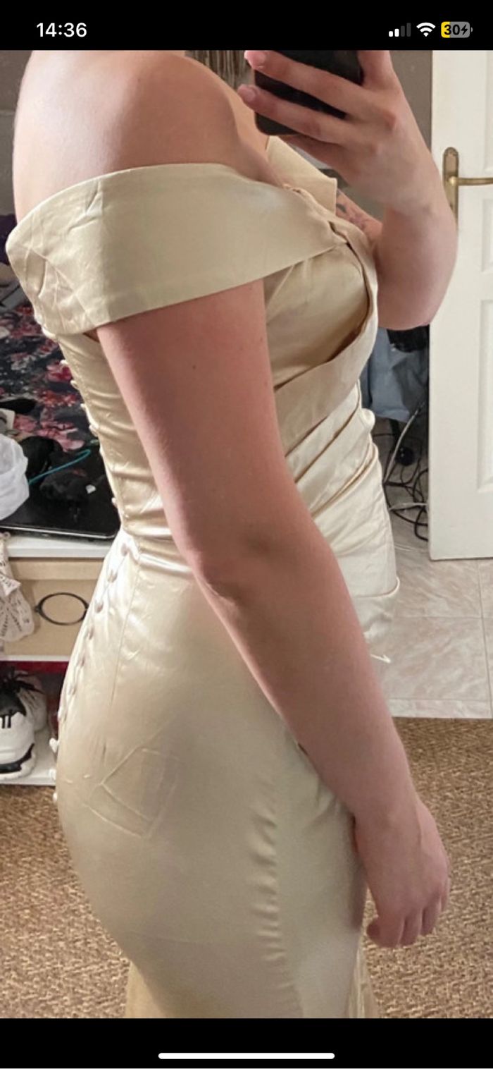Robe dorée - photo numéro 3