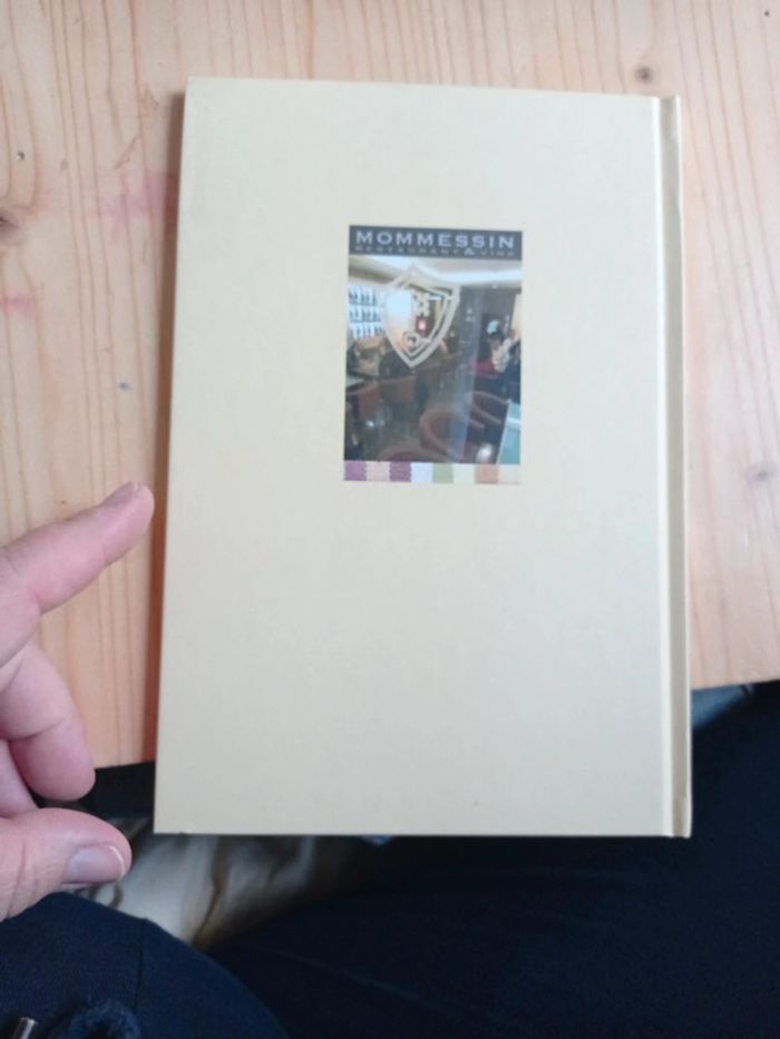 Livre mommessin restaurant et vins - photo numéro 3